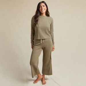 MATE x Parachute Organic Cotton Thermal Lounge Set - Top and Wide-Leg Crop Pant